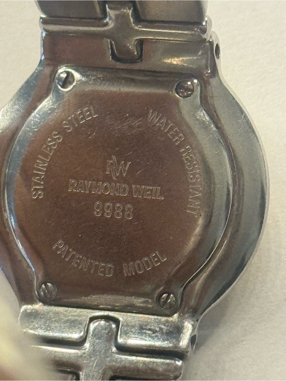 Raymond Weil Parsifal two-tone watch— silver stainless steel and 18k yellow gold - Picture 6 of 14